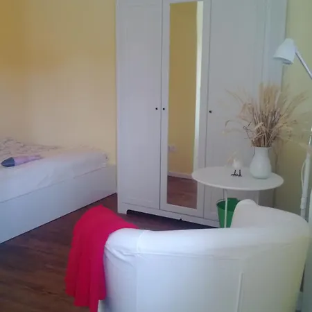 Stavenhof Apartment *